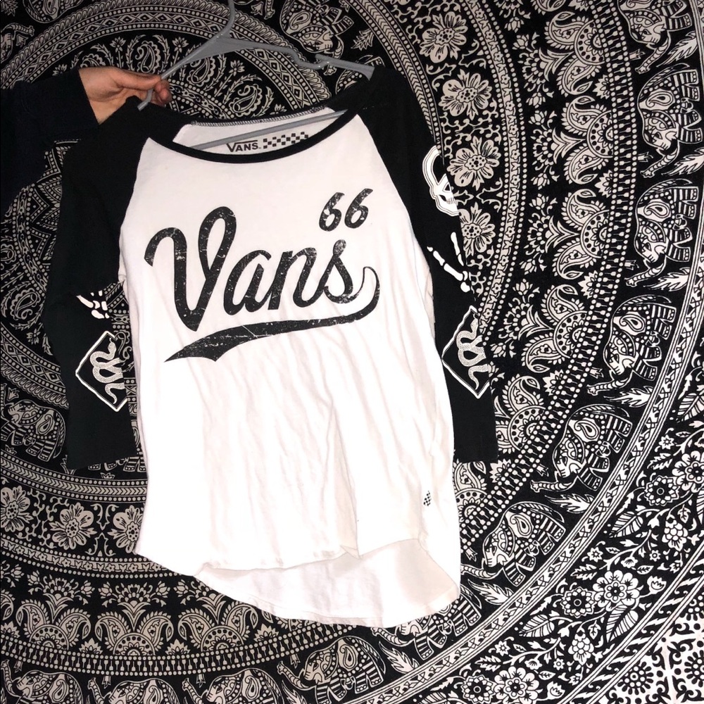 Vans off the wall shirt (XS)